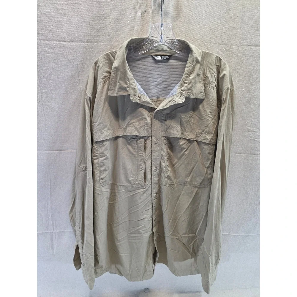 The North Face Mens XXL Khaki Tan Vented Long Sleeve Hiking Fishing Shirt 2458